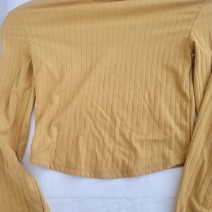 Rue21 Mustard Long Sleeve Top